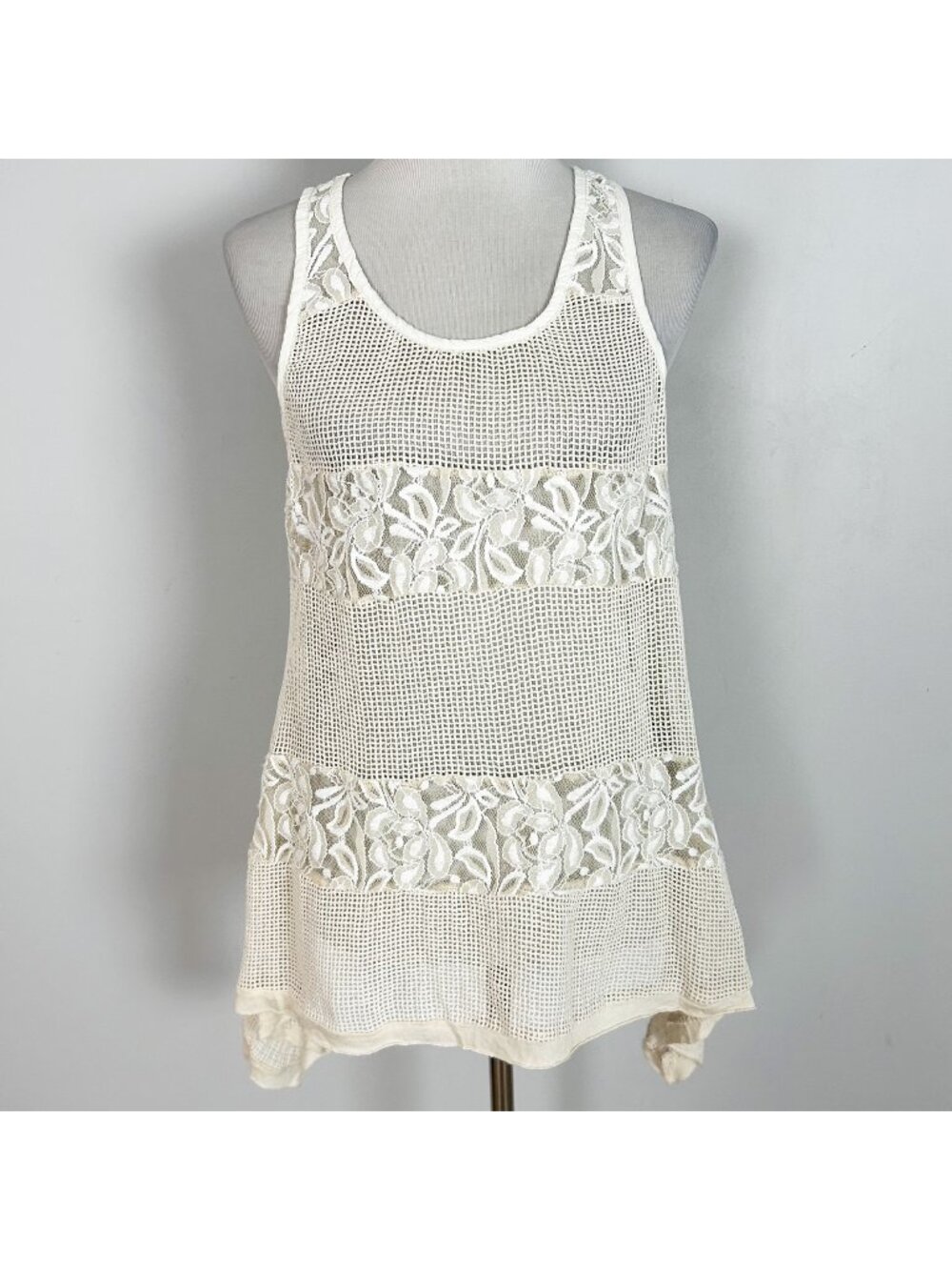 Women's Open Knit Boho Swing Tank Top‎ Asymmetric Hem Size Medium